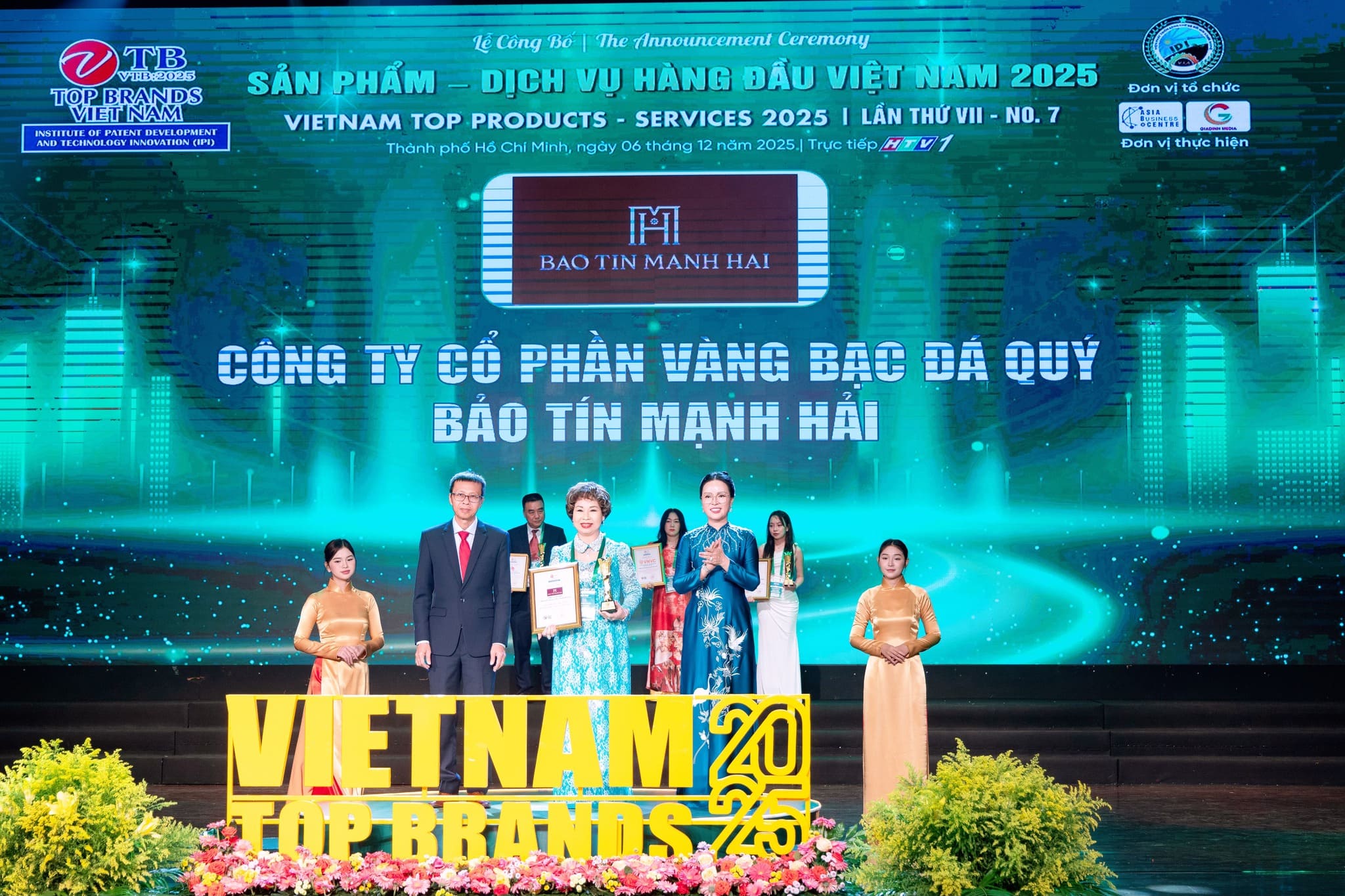 Bảo Tín Mạnh Hải khẳng định vị thế với danh hiệu Top 3 Thương hiệu hàng đầu Việt Nam 2025 & Sản phẩm dịch vụ hàng đầu Việt Nam 2025